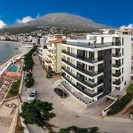 Kalamper Apartments Dobra Voda Esterno foto
