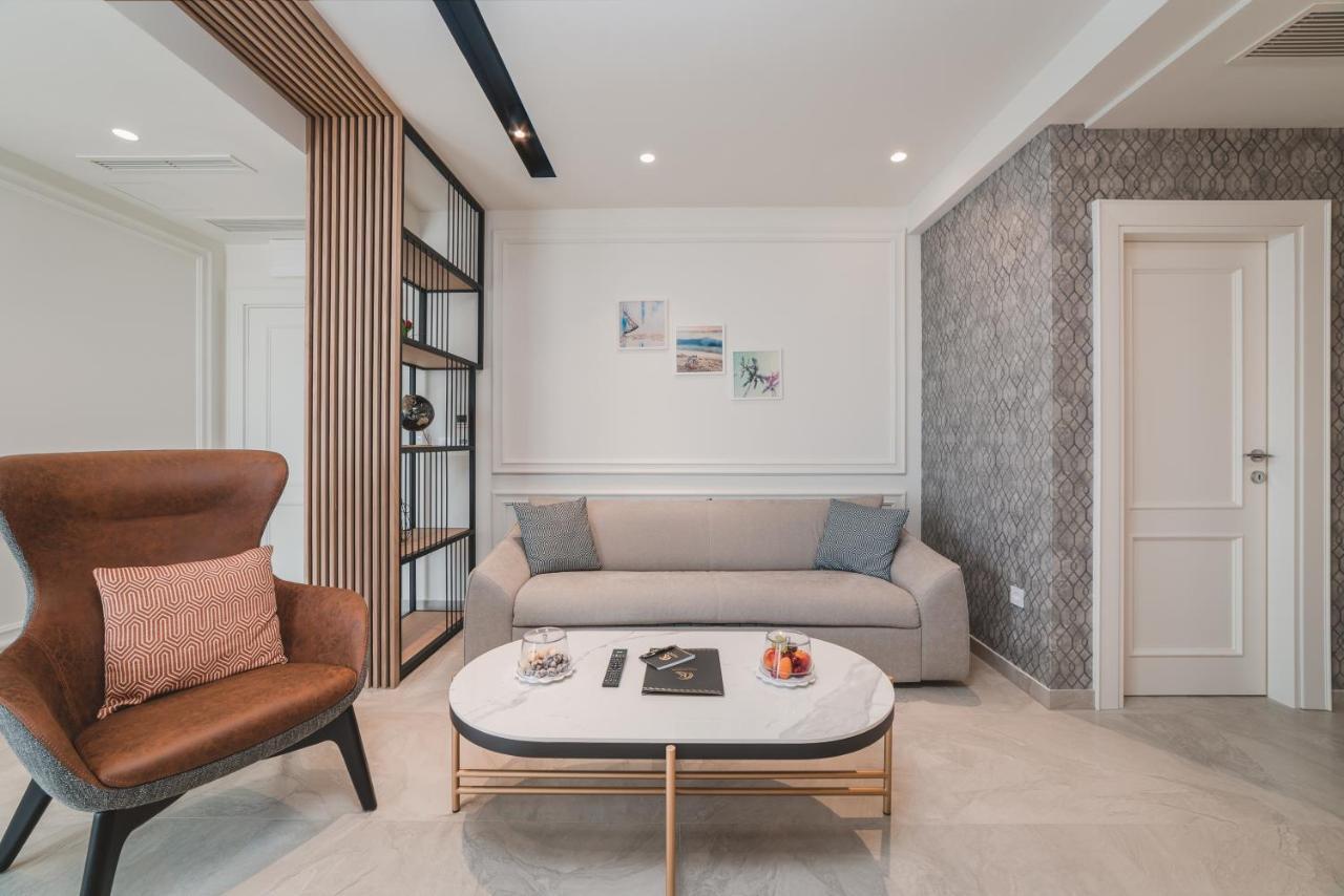 Kalamper Apartments Dobra Voda Esterno foto
